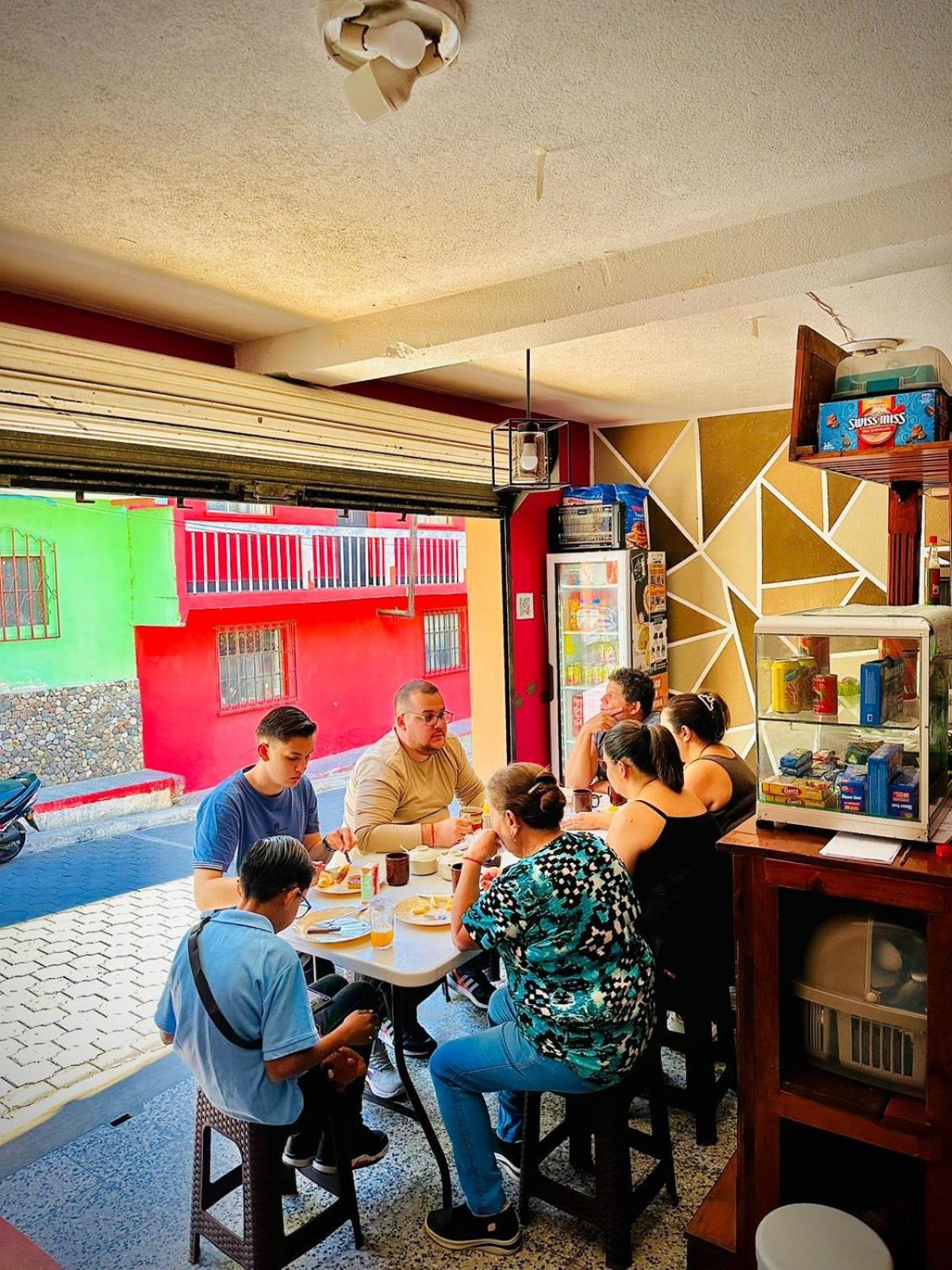 Hostal Sweet Dreams Panajachel Extérieur photo